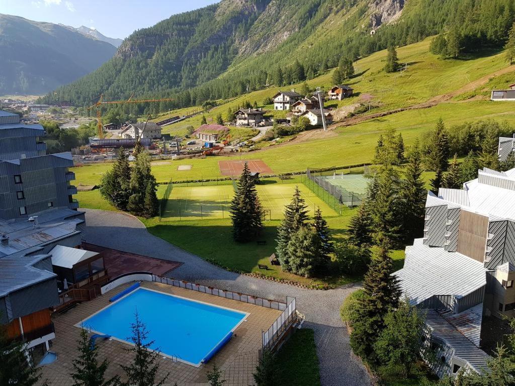 Апартаменты Le Santel 199 Валь-д'Изер Экстерьер фото